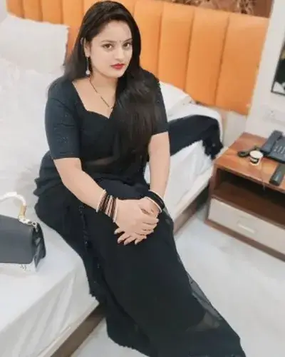 Escort Service Deodar